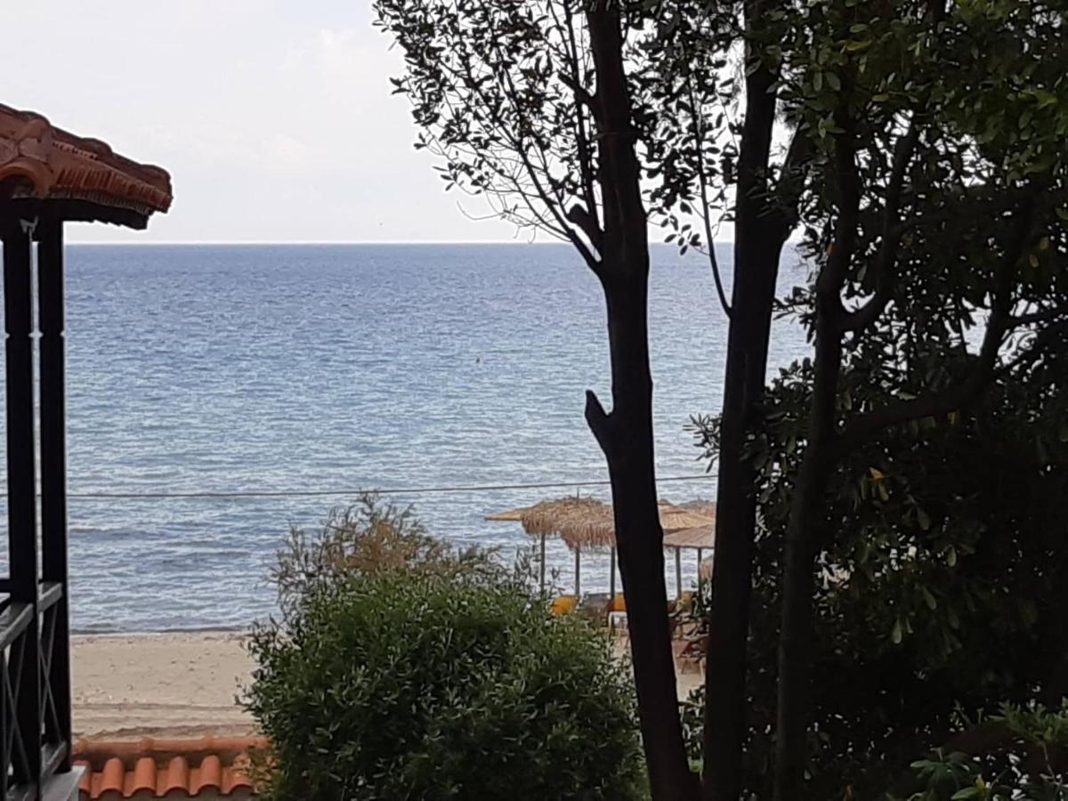 Sofia'S Pearl Beachfront Maisonette Nea Kallikrateia Luaran gambar
