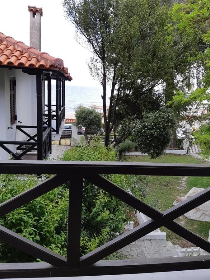 Sofia'S Pearl Beachfront Maisonette Nea Kallikrateia Luaran gambar