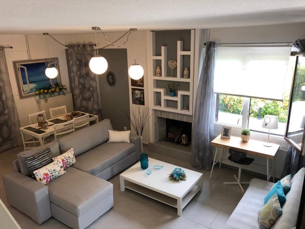 Sofia'S Pearl Beachfront Maisonette Nea Kallikrateia Luaran gambar