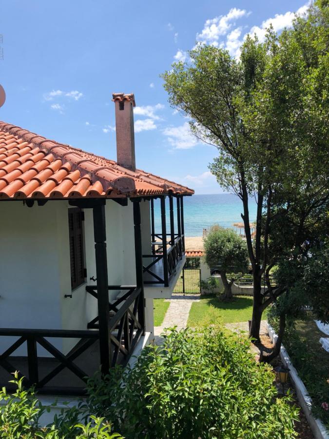 Sofia'S Pearl Beachfront Maisonette Nea Kallikrateia Luaran gambar